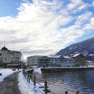 亚洲精品高清久久
